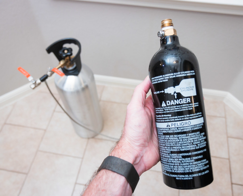 CO₂ Gas Refill Service – Paintball Team Training Accessory