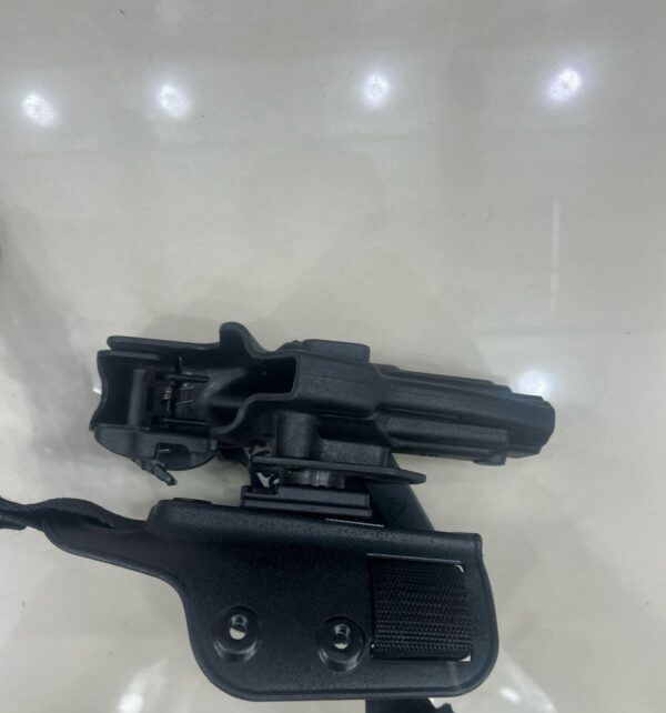 Leg holster plastic - Image 3